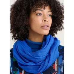 Pretty Useful Circle Scarf